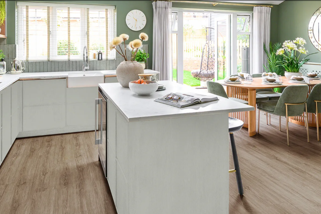 藍莎集團 - 英國樓盤、英國物業代理 | 英國買樓置業一站式服務